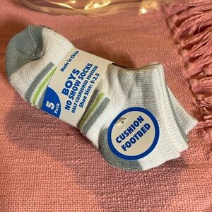 Boys no show socks half cushioned footbed shoe size 9-3.5